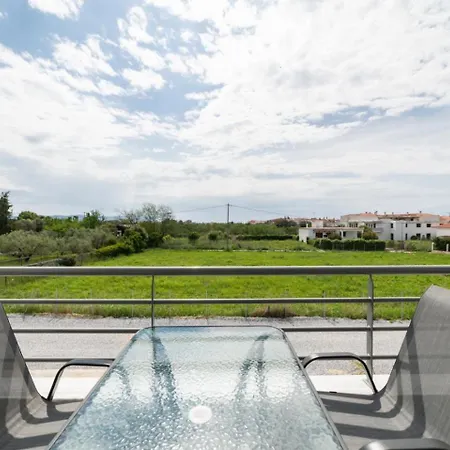 דירה Sea & Salt - Panoramic Terrace Bbq Starlink Wifi *
